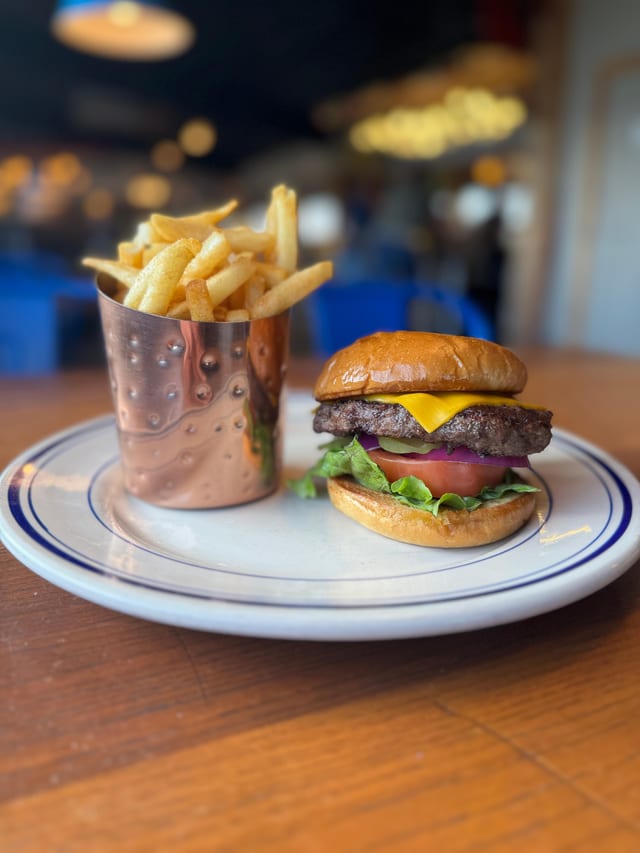 Cheese Burger.