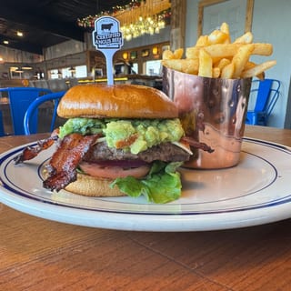 Bacon Avacado Burger