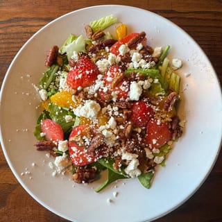 Strawberry Pecan Salad